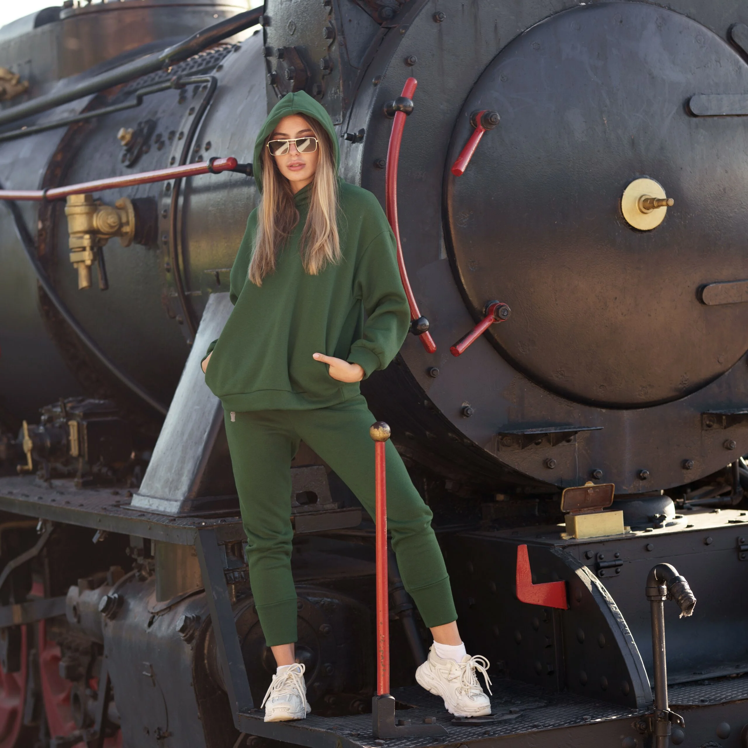 ghetto set sport hoodie green for women one size