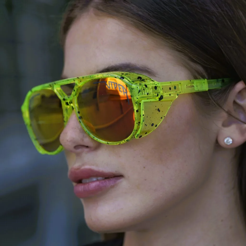 ghetto viper pit g sport round sunglasses green multicolor frame