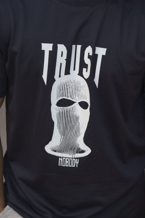 тениска от гетото trust hip hop streetwear