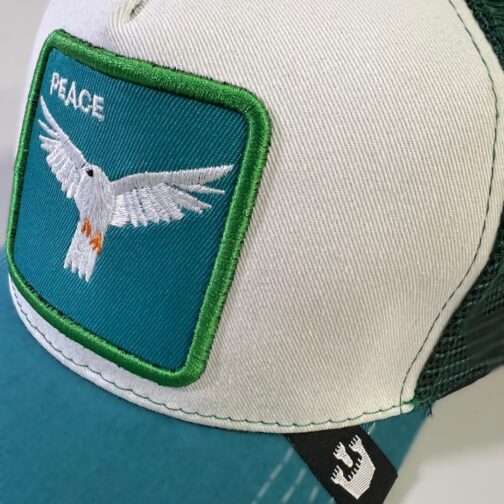 ghetto white/light green cap peace