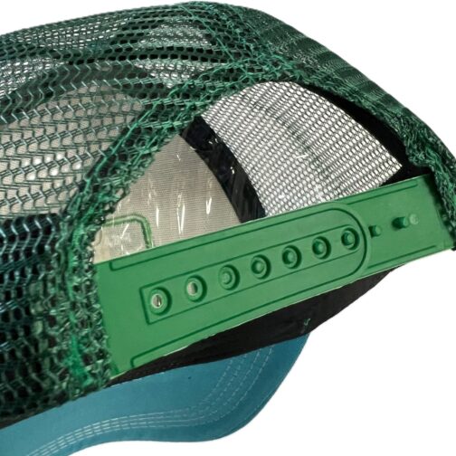ghetto white/light green cap peace